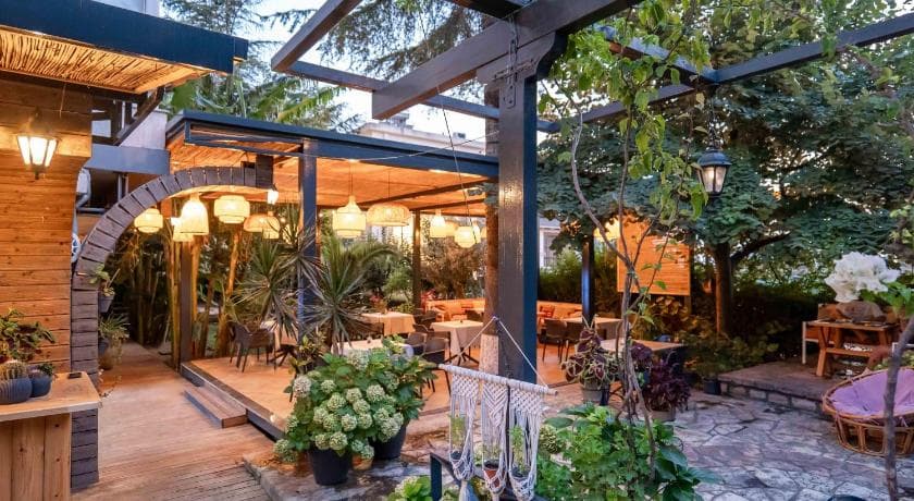 Villa Green Garden