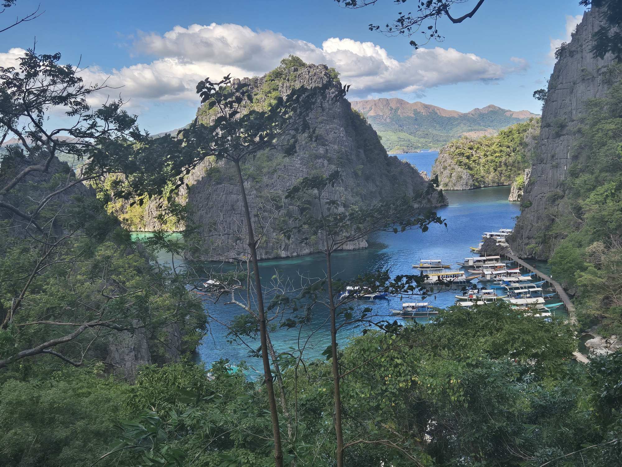 Momente din excursia în Filipine – fotografia 1