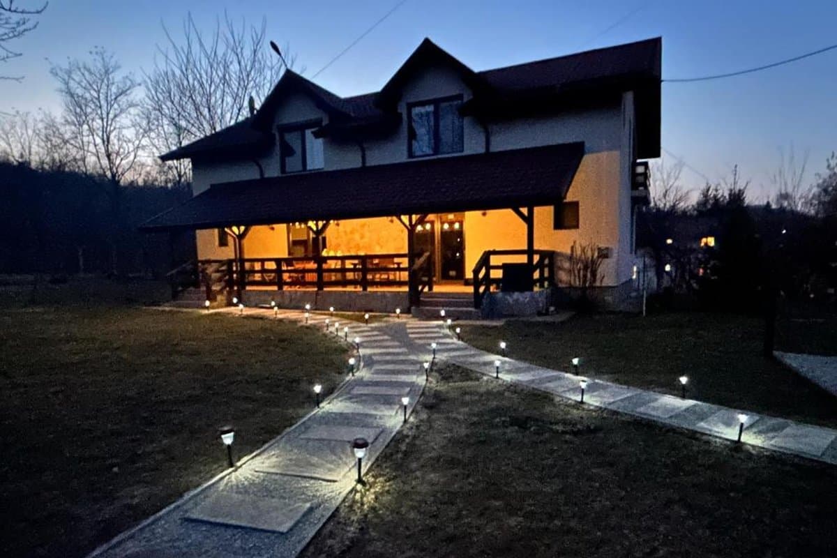Grădina Ascunsă Breaza - 5 Fundătura Șipot, Breaza, Județul Prahova, România