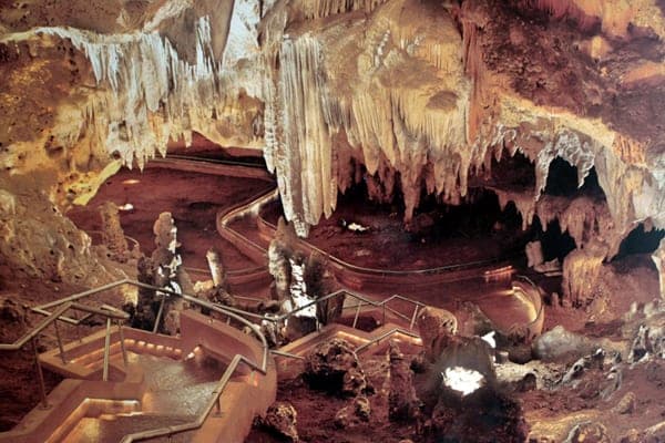 Cave of Wonders (Cueva de las Maravillas)